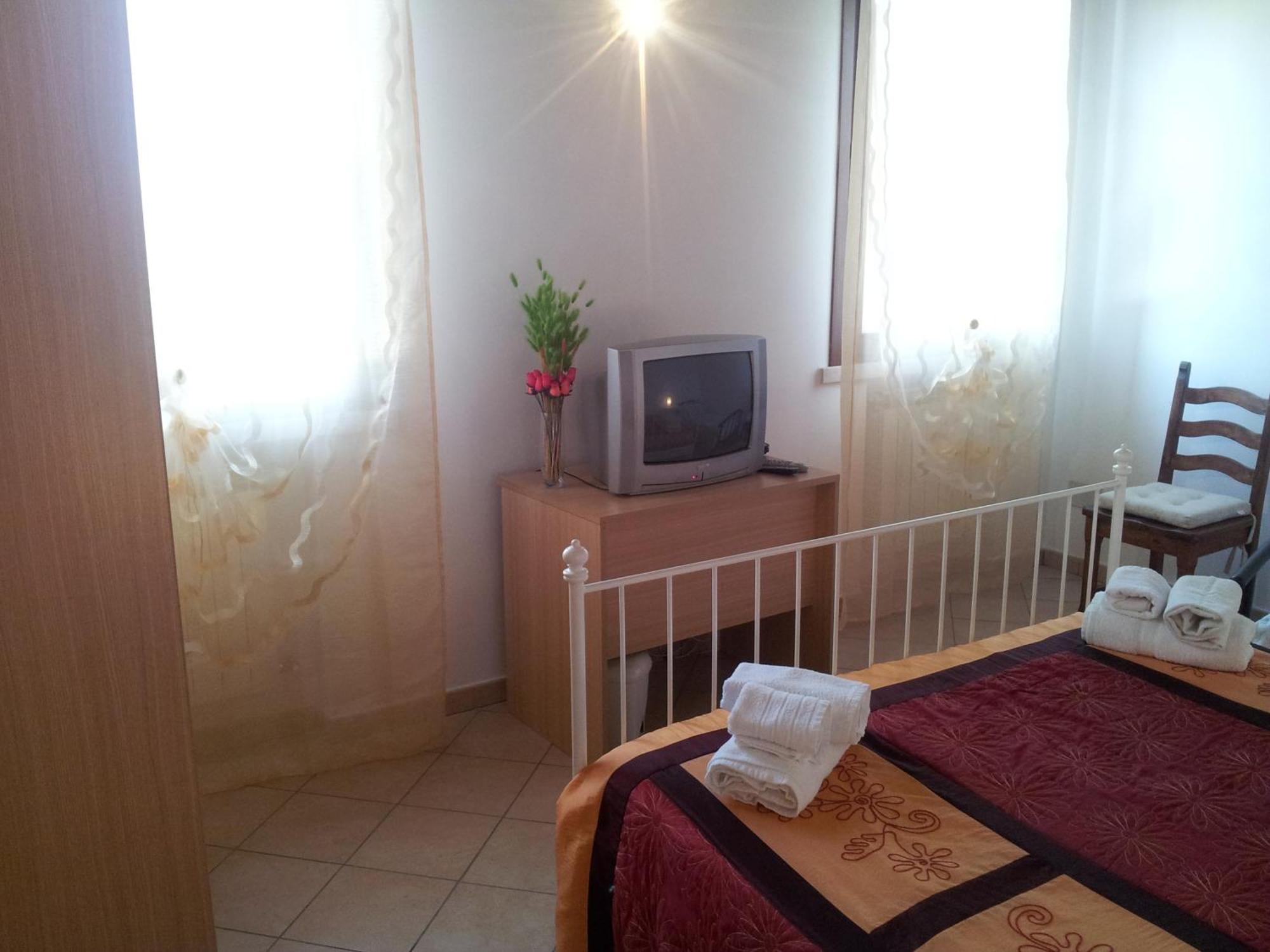 Bb Parco Del Mincio Bed & Breakfast Virgilio Luaran gambar